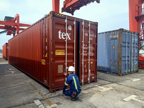container 4